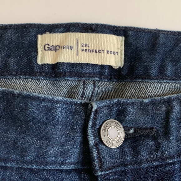 Jeans Gap 1969 Perfect Boot Size 29 Long - Picture 3 of 6